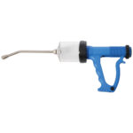 DRENCH GUN BLUE PLASTIC 200ml cpt